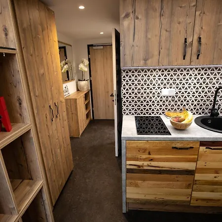 Becycle Sustainable And Travel 3*