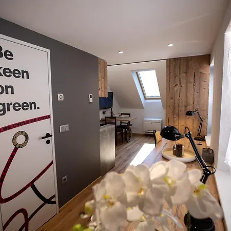 Becycle Sustainable And Travel 3* Maribor