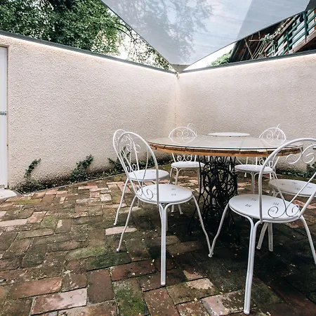 Becycle Sustainable And Travel Aparthotel