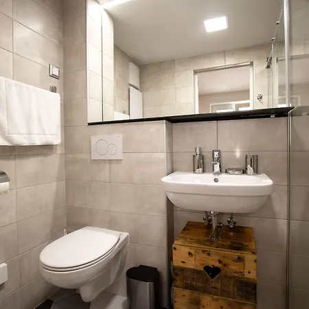Becycle Sustainable And Travel 3* Maribor