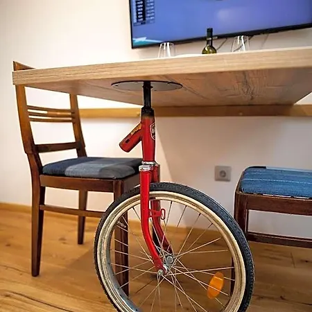 Becycle Sustainable And Travel Aparthotel Maribor