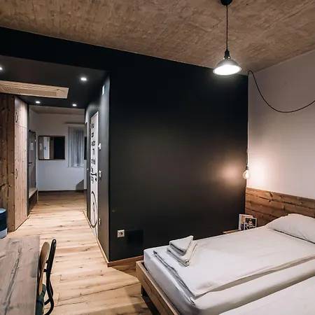 Becycle Sustainable And Travel Aparthotel Maribor