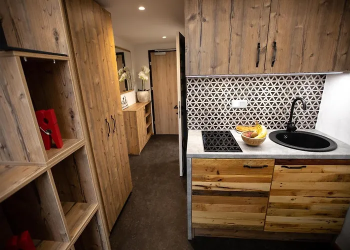 Becycle Sustainable And Travel 3*