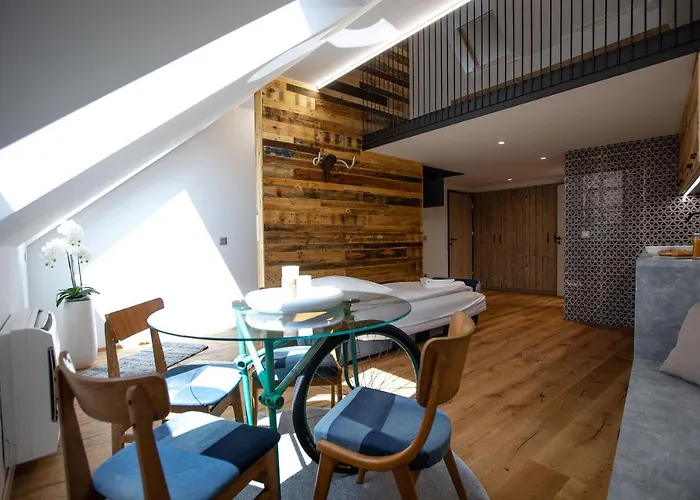 Becycle Sustainable And Travel 3*