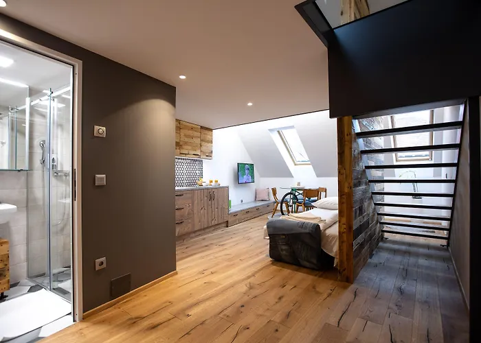 Becycle Sustainable And Travel 3* Maribor