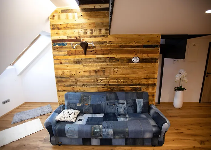 Becycle Sustainable And Travel 3* Maribor